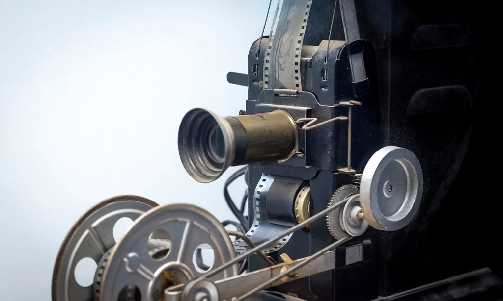 The intermittent movement mechanism of a film projector